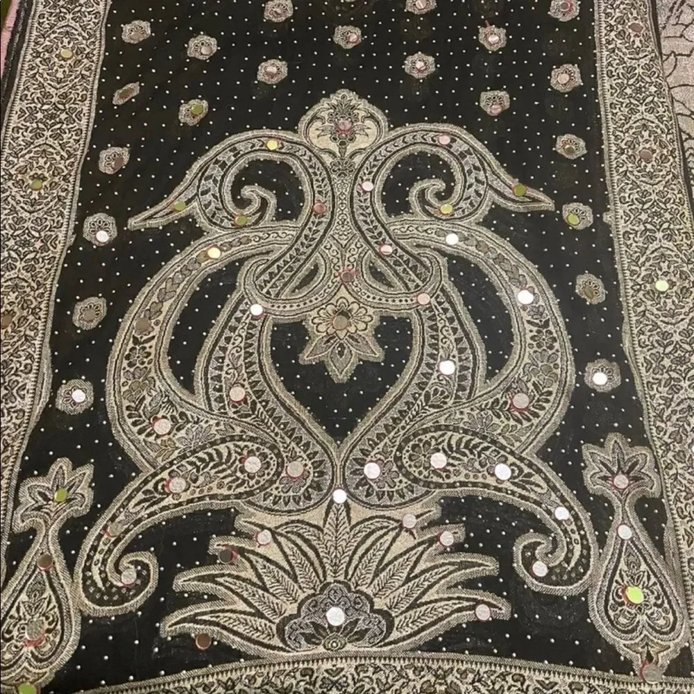 Scarf w/mirror